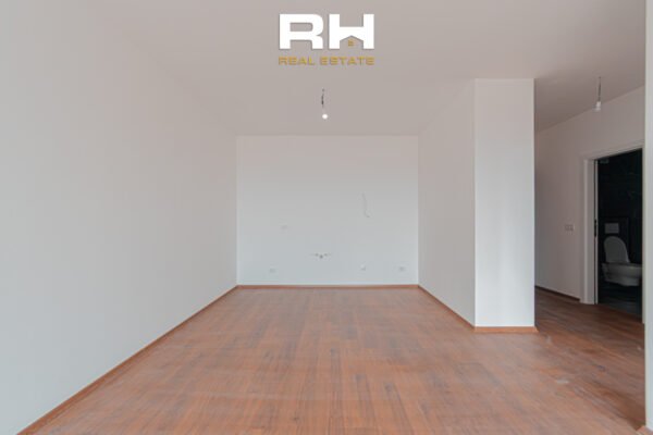 Banesë – Zyre 91m² me #QIRA në Veternik
