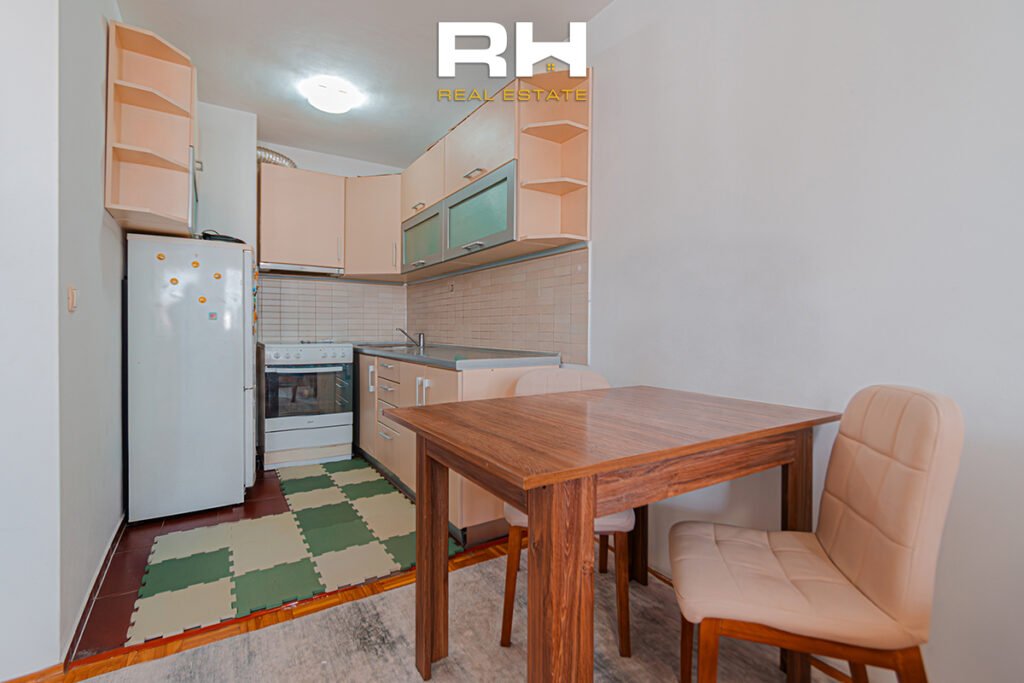 Banesë 57.5m² në SHITJE te Rruga B