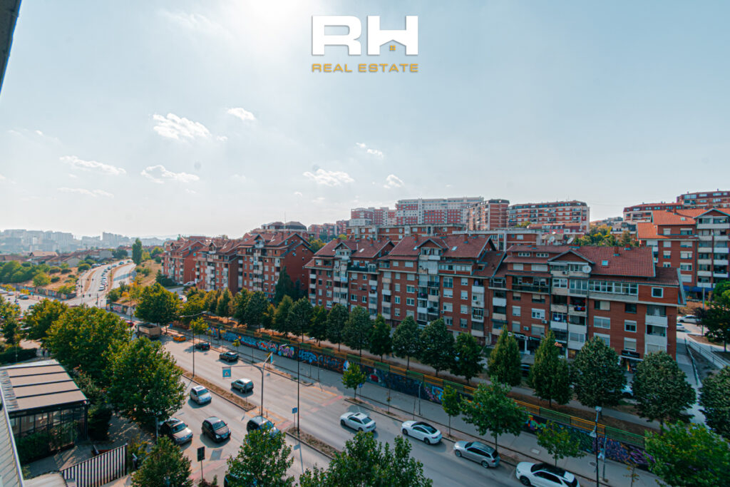 Banesë – Zyre 87m² me #QIRA te Rruga B