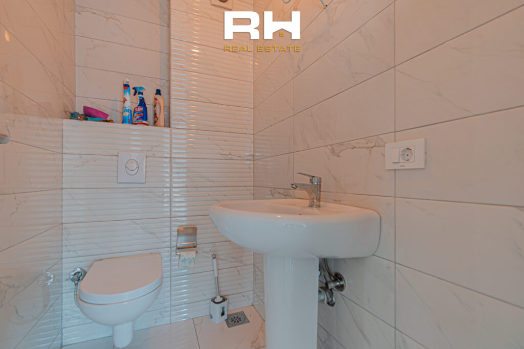 Banesë – Zyre 87m² me #QIRA te Rruga B
