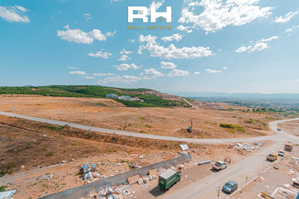 Banesë 123m² + 28m² me #QIRA në Marigona Hill