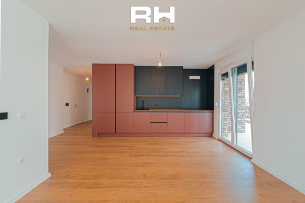 Banesë 117m² + 60m² me #QIRA te Prishtina e Re