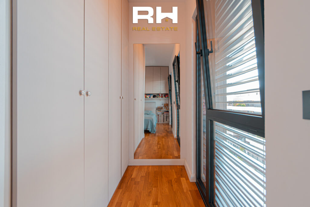 Banesë 152.49m² + 70m² me #QIRA në Dragodan / Arbëri