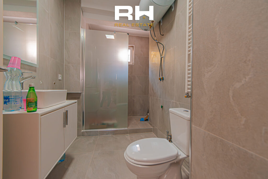 Zyre 80m² me #QIRA në Qendër