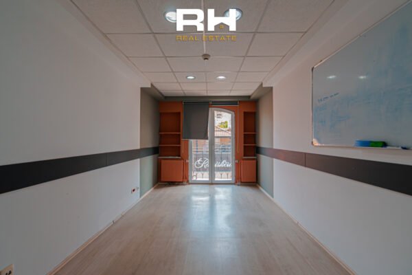 Objekt 2,900m² me #QIRA në Aktash