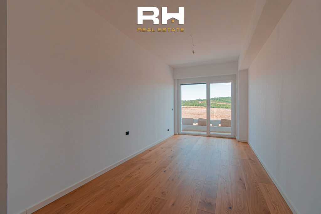 Banesë 123m² + 28m² me #QIRA në Marigona Hill