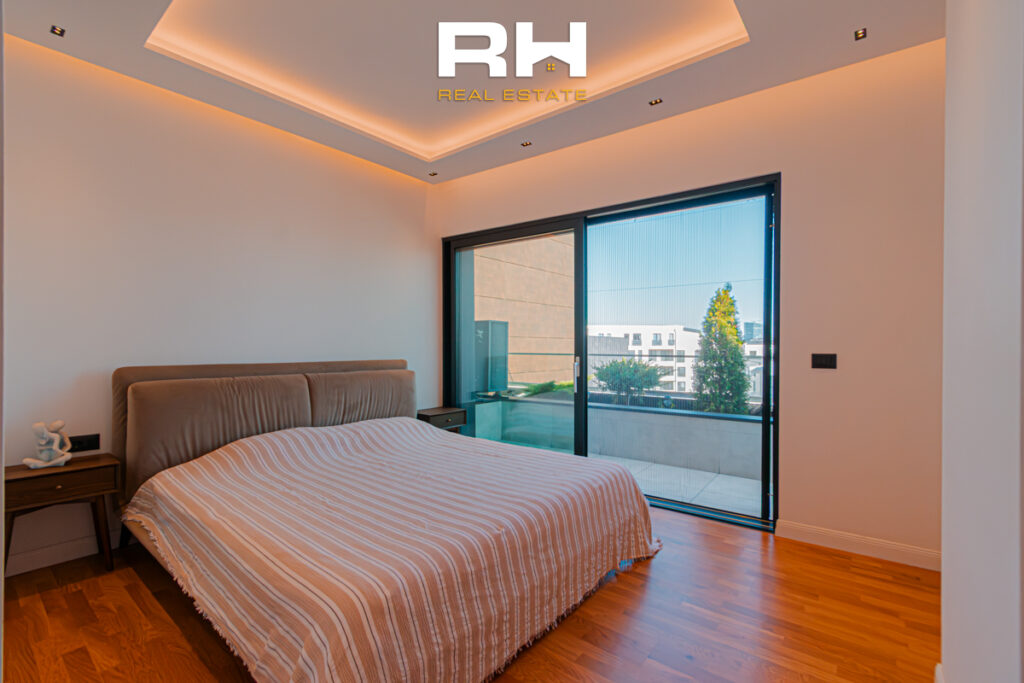 Banesë 152.49m² + 70m² me #QIRA në Dragodan / Arbëri