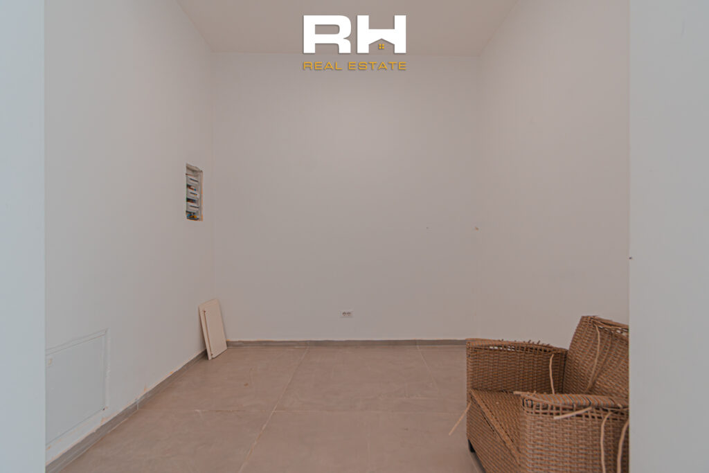 Lokal 142m² me #QIRA në Dragodan