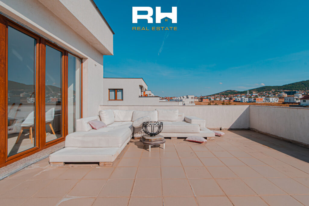 Shtëpi 275m² në SHITJE në Bërnicë e Poshtme
