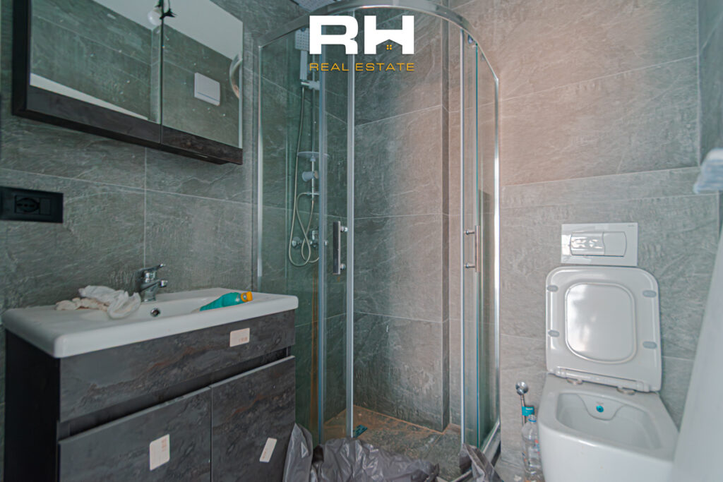 Banesë – Zyre 95m² + 95m² me #QIRA në Aktash