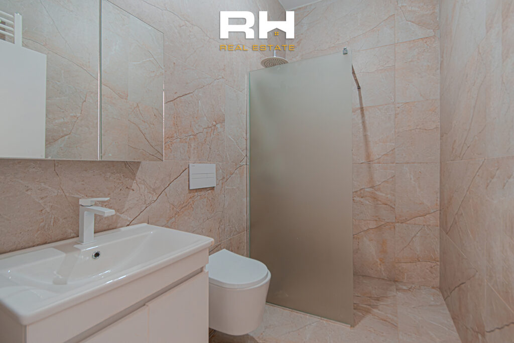 Banesë 130.4m² në SHITJE në Emshir
